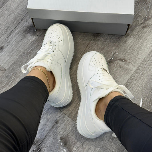 Nike Air Force 1: Estilo icónico y comodidad en cada paso